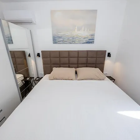 Silente Supetarska Draga